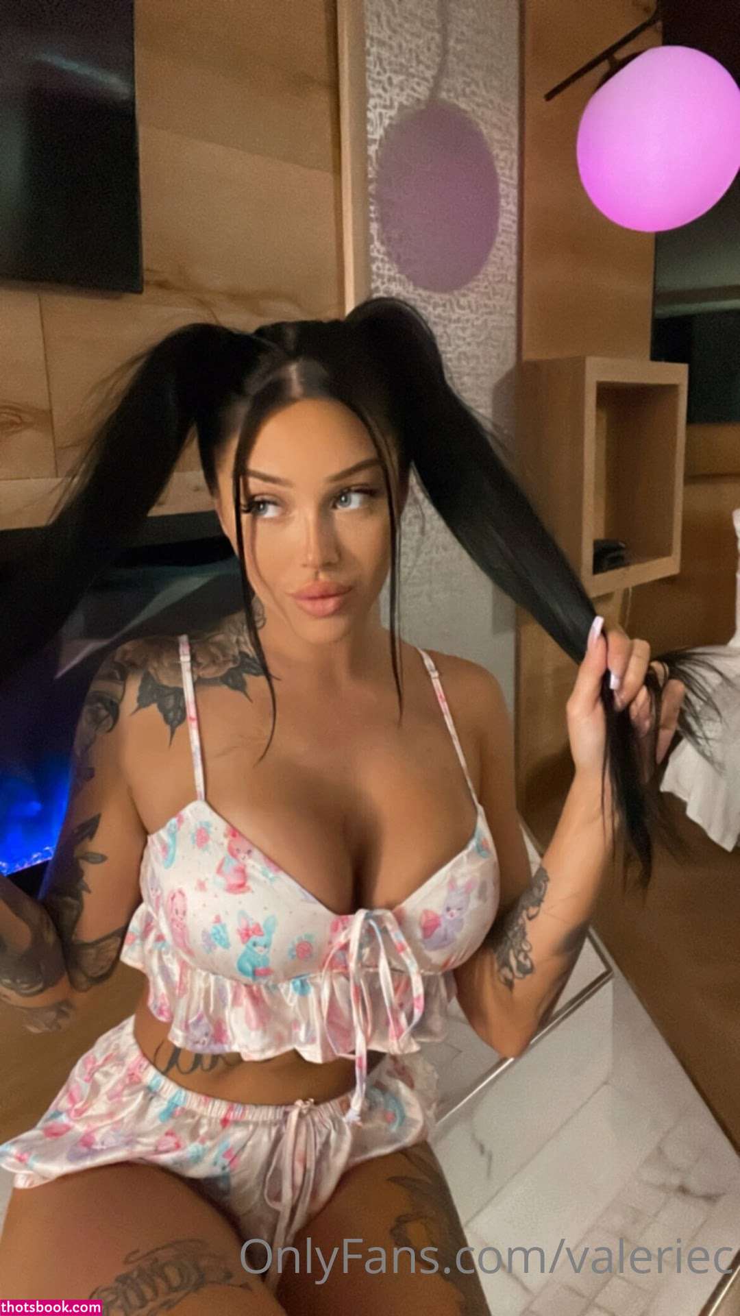 Valerie Cossette Photo #125