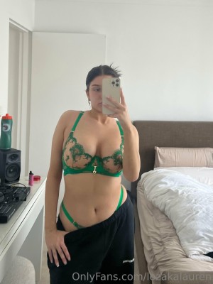 llaurenella Photo #119