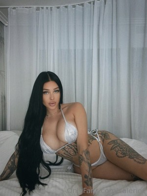 Valerie Cossette Photo #157