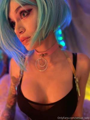 Virtual Lady Photo #39