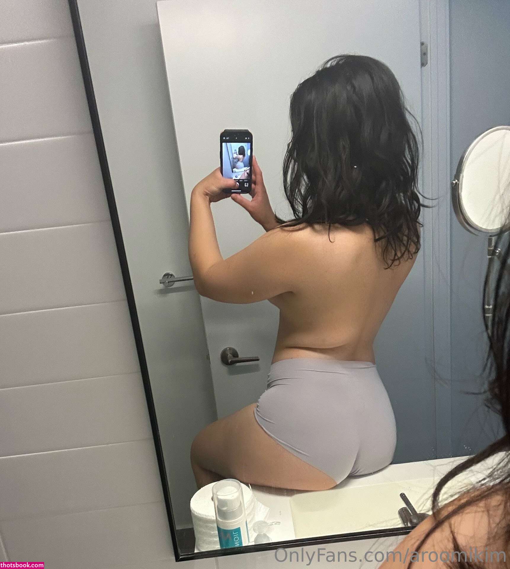 Aroomi Kim Photo #123