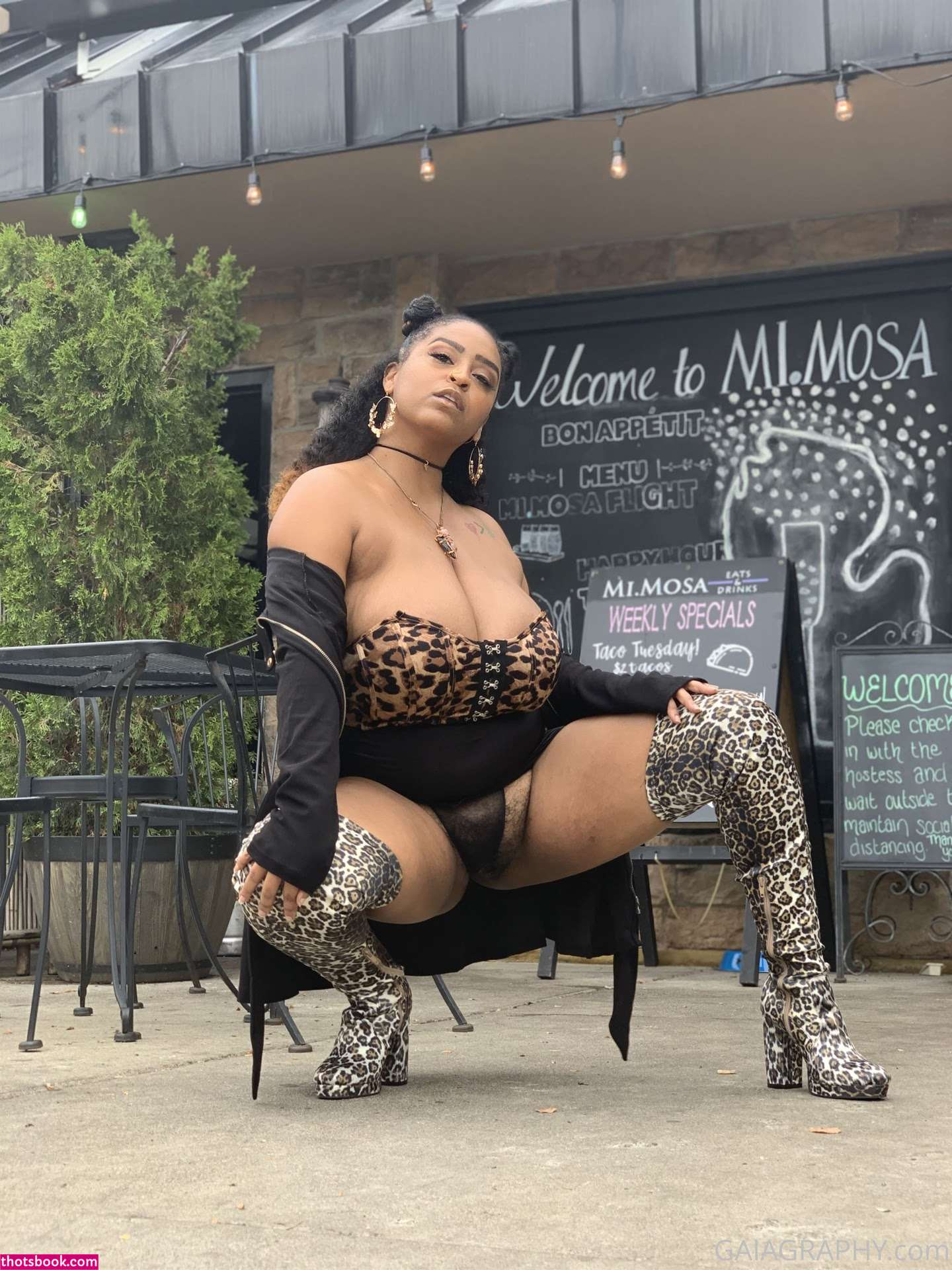 Professor Gaia Photo #163