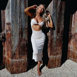 Chloe Sims Photo #46