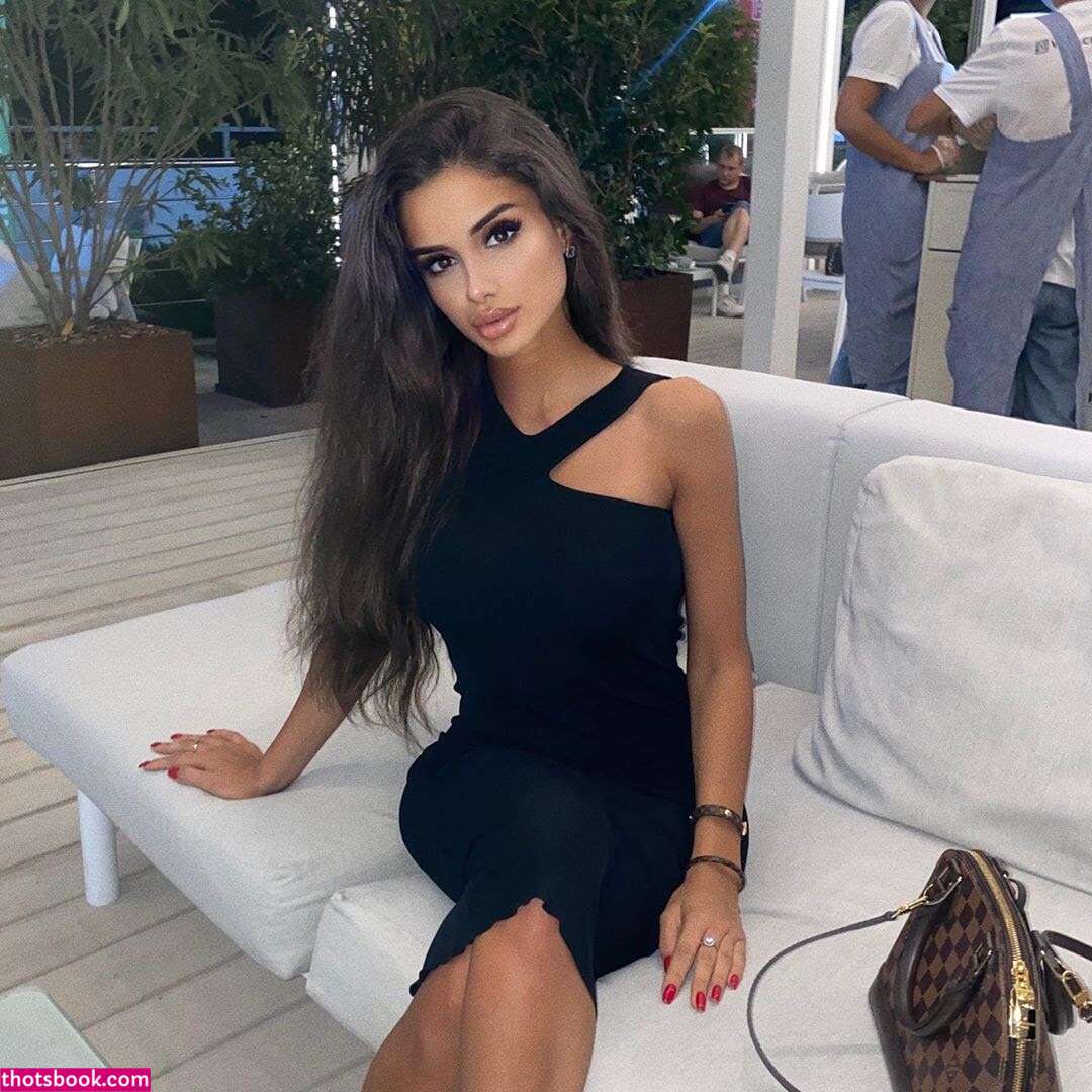 Anibas Aveaga Photo #24