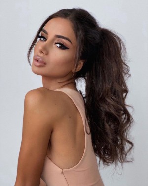 Anibas Aveaga Photo #32