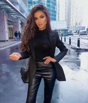 Anibas Aveaga Photo #49