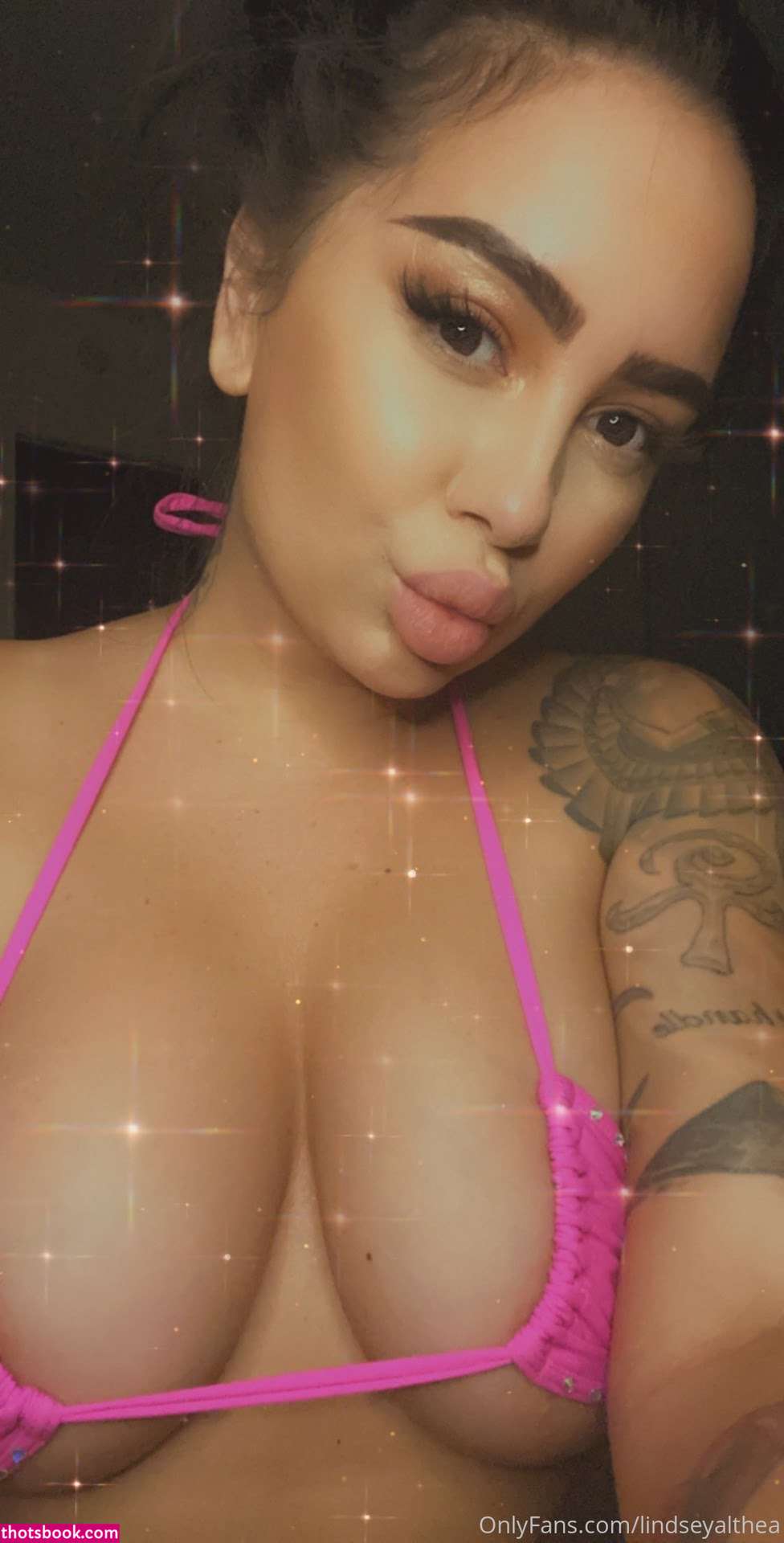 lindseyalthea Photo #5