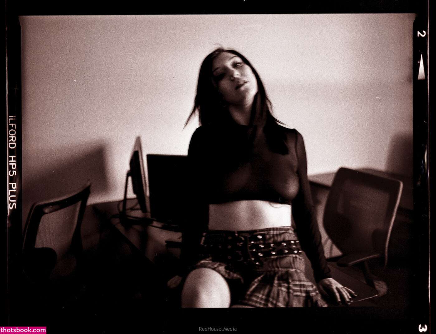 lovelunalux Photo #20