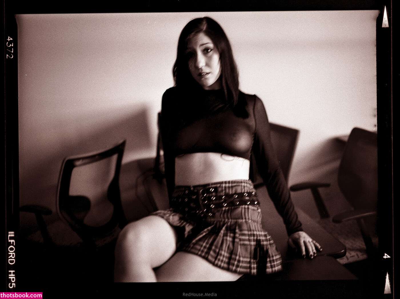 lovelunalux Photo #21