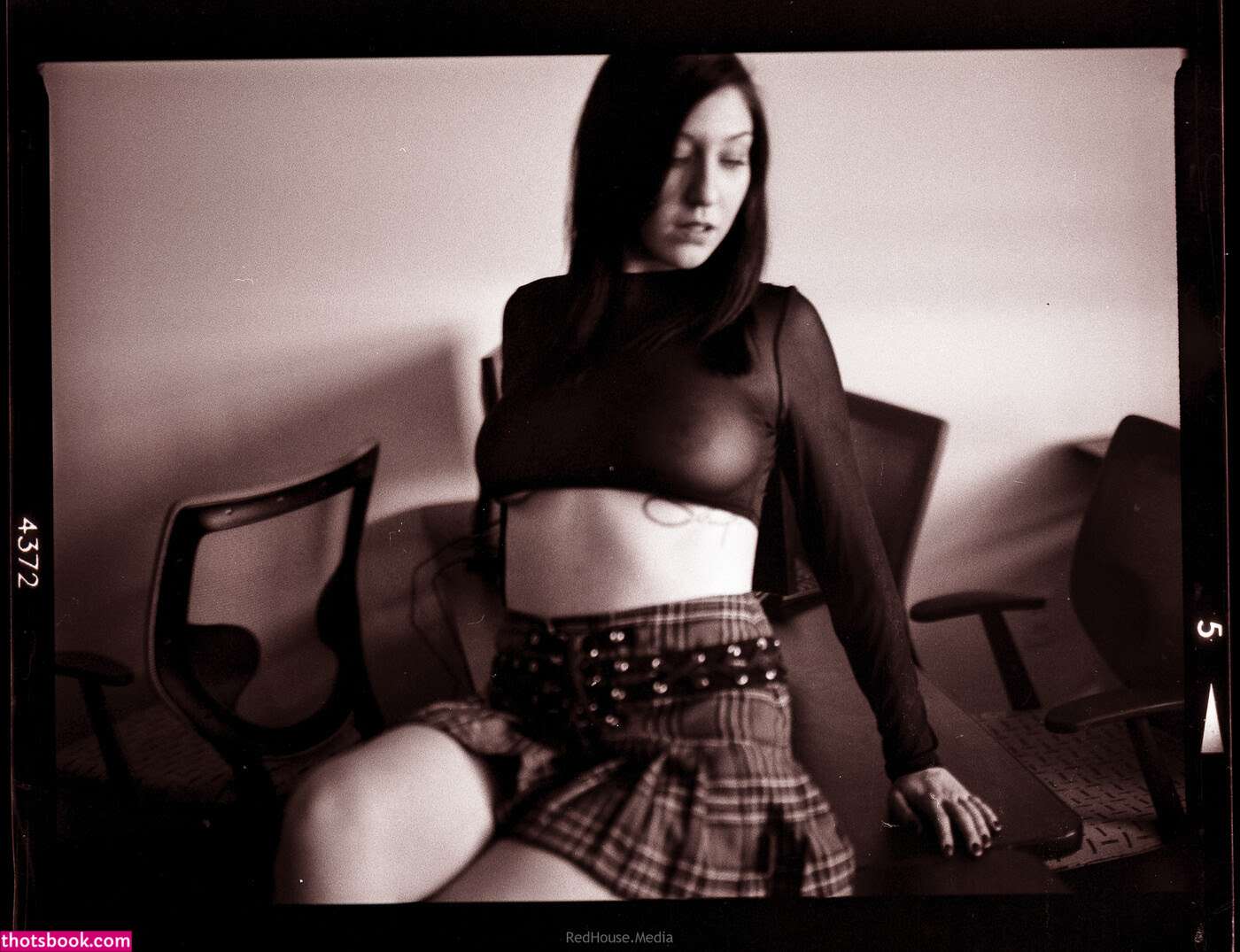 lovelunalux Photo #27