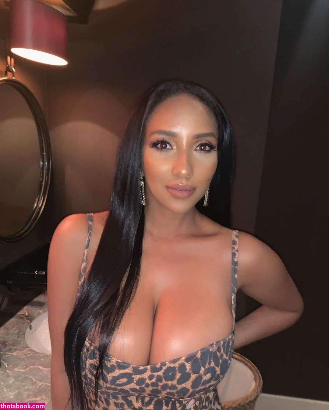 Realnims Photo #22