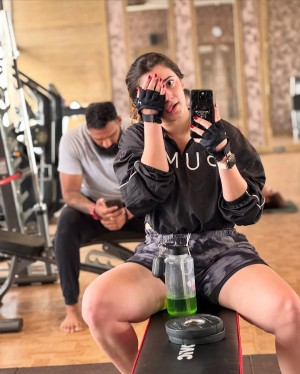 Shivaleeka Oberoi Photo #15