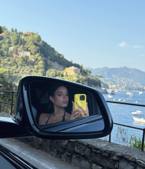 Ella Mendelsohn Photo #54