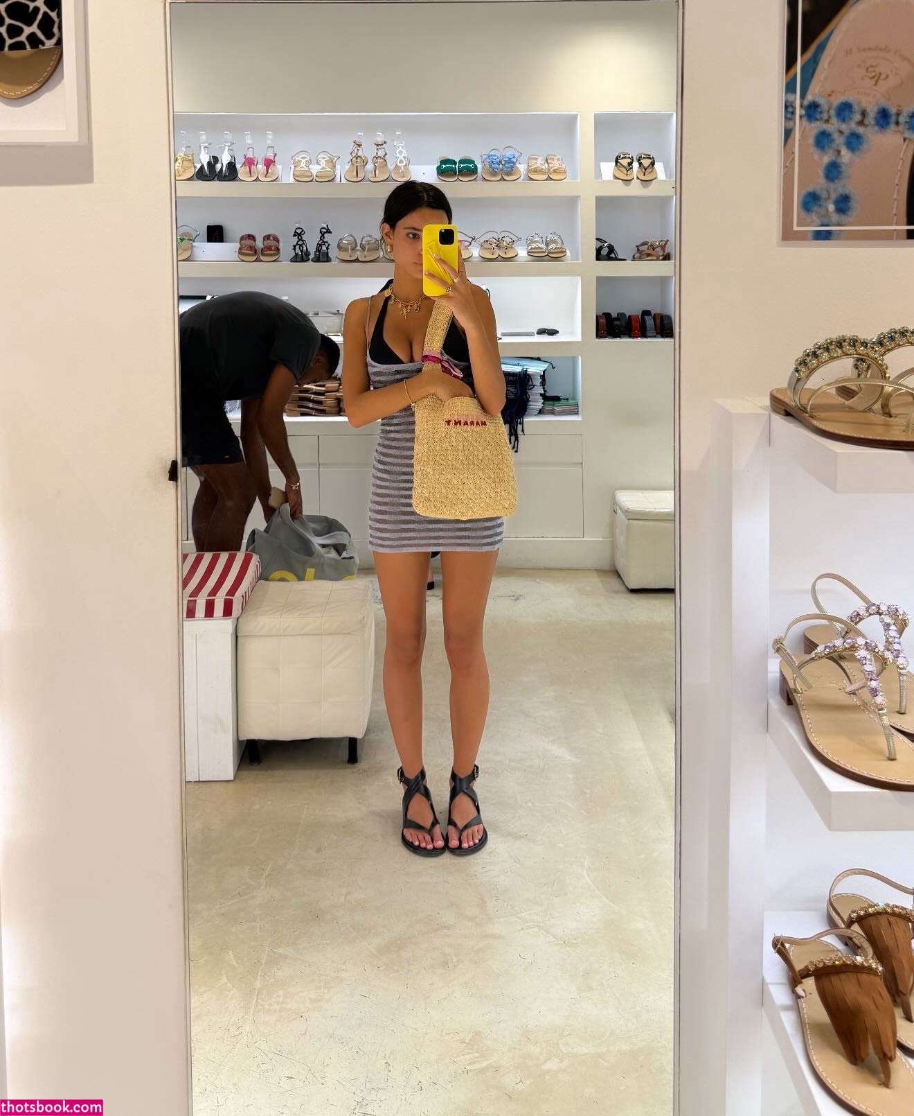 Ella Mendelsohn Photo #62