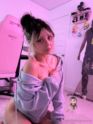 Linksgroupie Photo #321