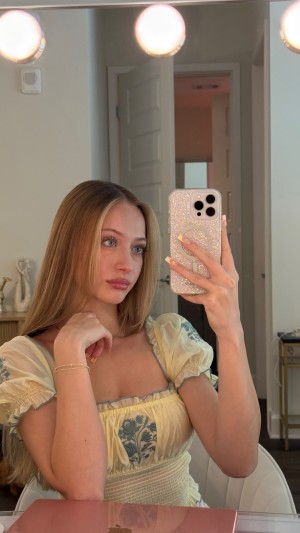 Sophia Diamond Post #47