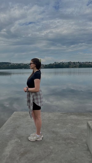 Julia Psuik Photo #12