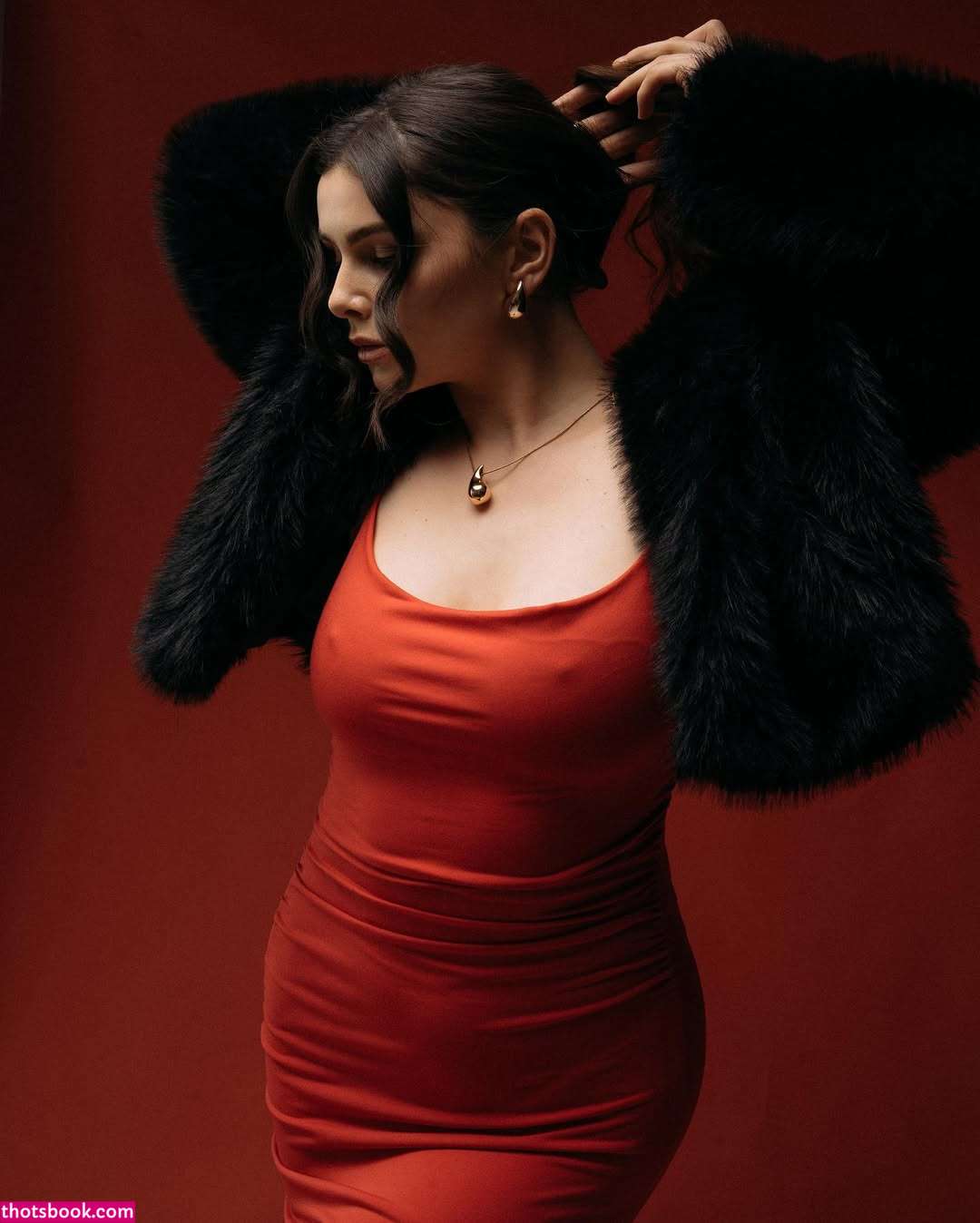 Julia Psuik Photo #26