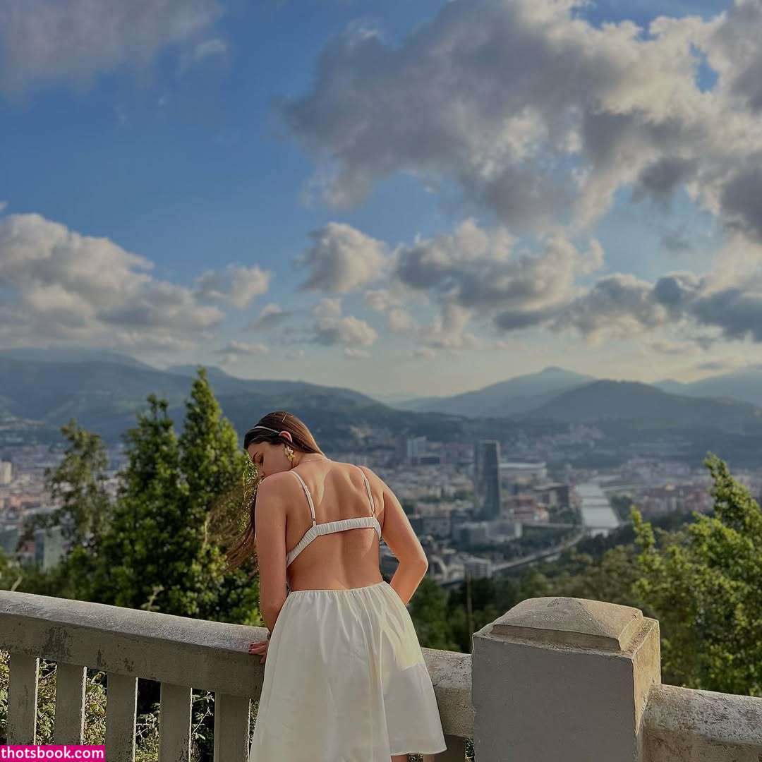 Julia Psuik Photo #47