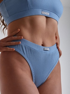 Julia Psuik Photo #44