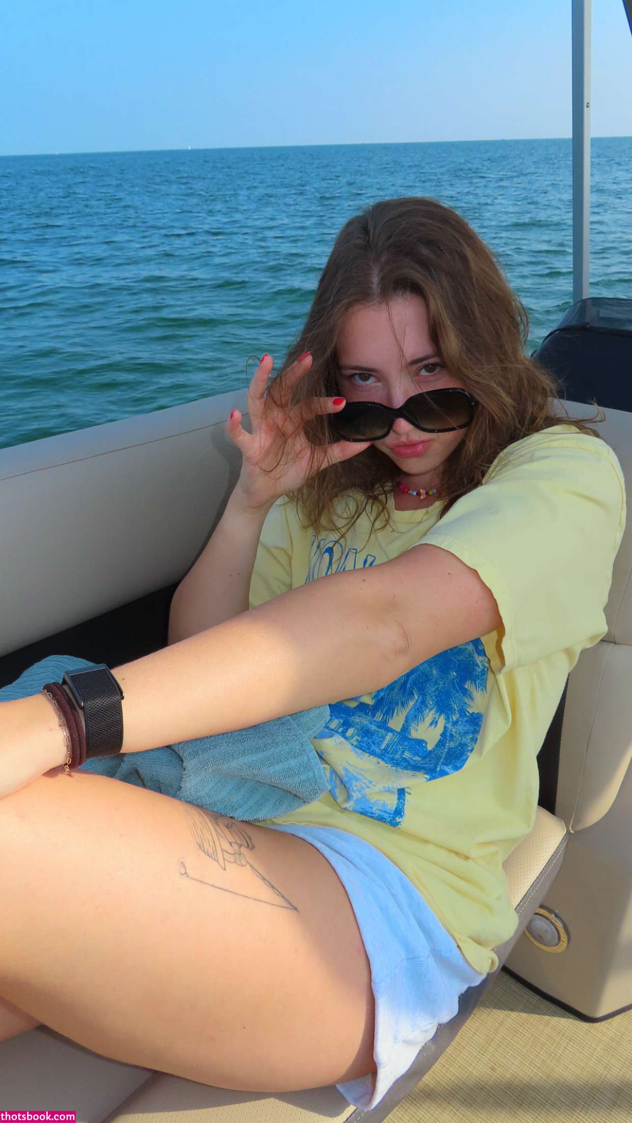 Pineapplebrat Photo #285