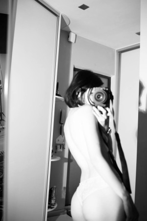 Loonassoftfeet Photo #378