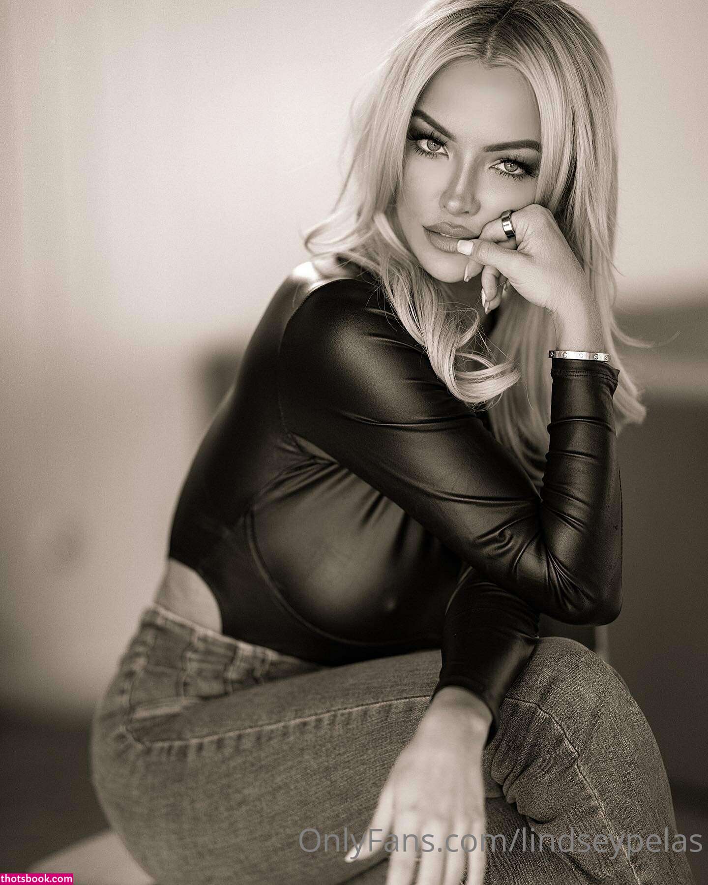 Lindsey Pelas Photo #1348