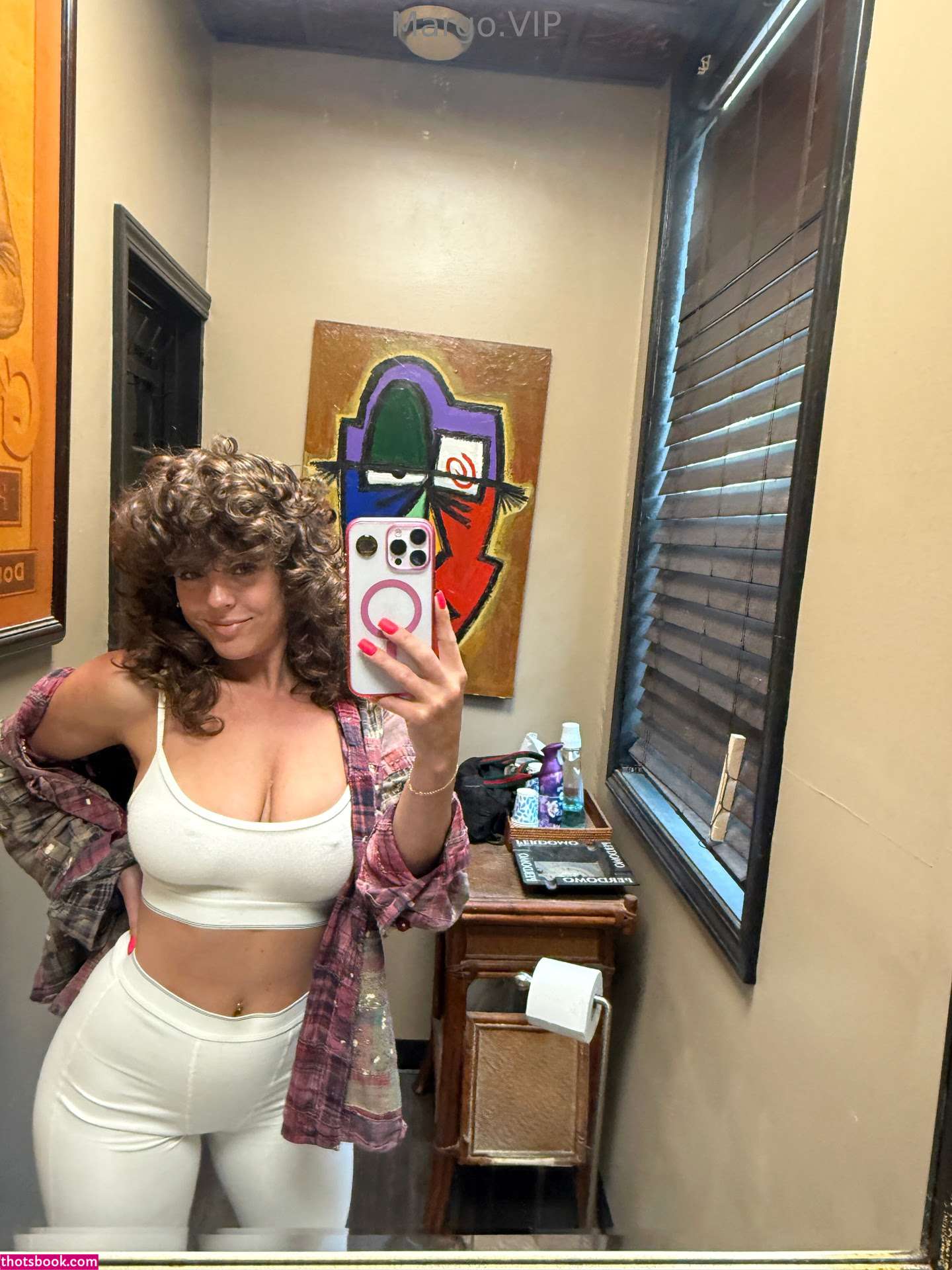 Rahyndee James Photo #221