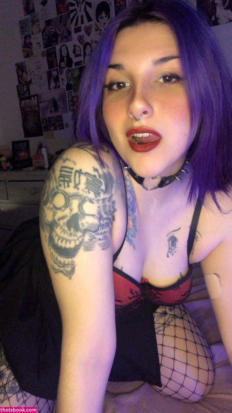 Darkdeepviolet Photo #5