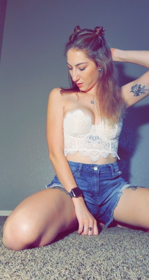 ethereallabyss Photo #4