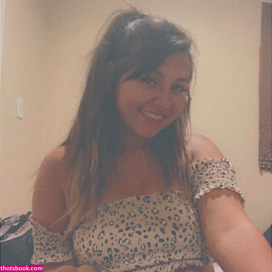 Joanna Keefe Photo #35