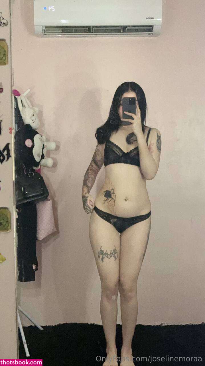 Joseline Mora Photo #21