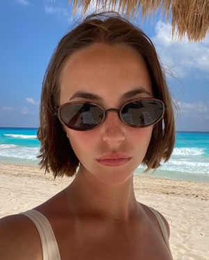 Amelie Manzoli Photo #131