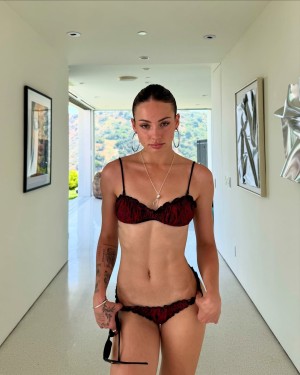 Charly Jordan Photo #40