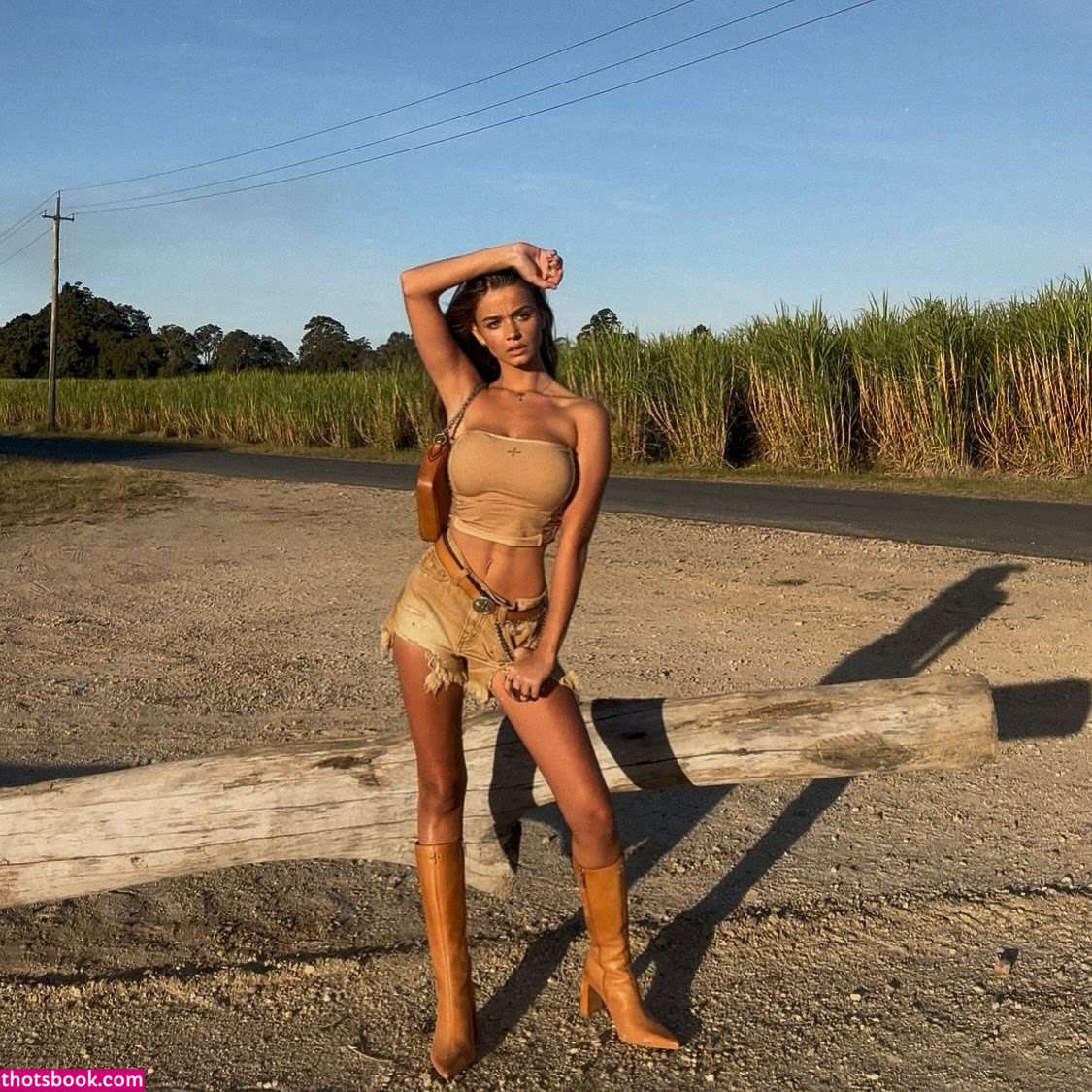 Chloe Campbell Photo #69