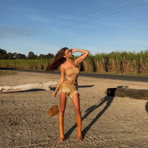 Chloe Campbell Photo #68