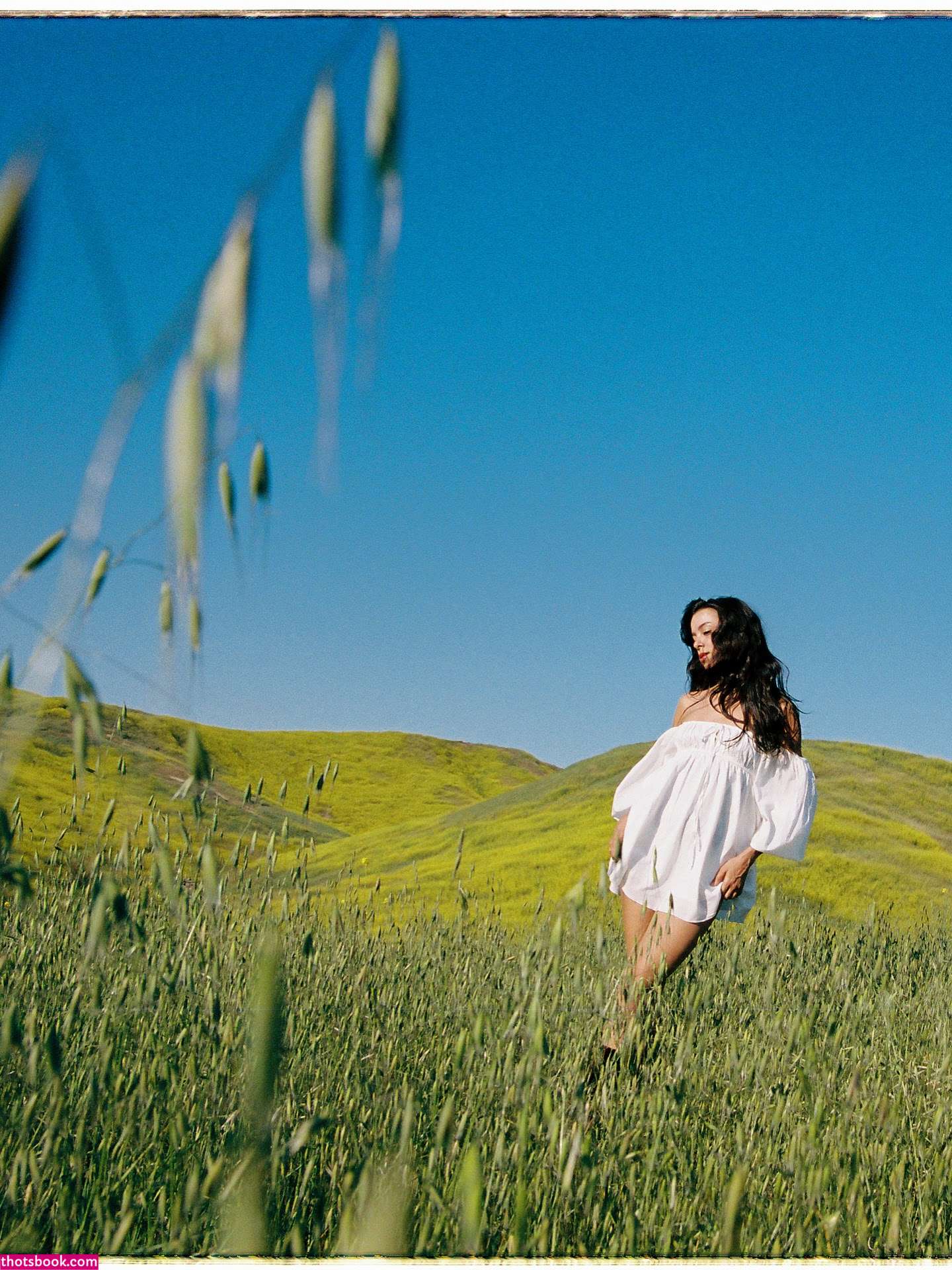 Izzybizzyspider Photo #6