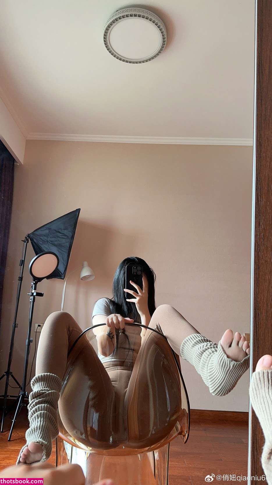 Qiaoniutt Photo #127