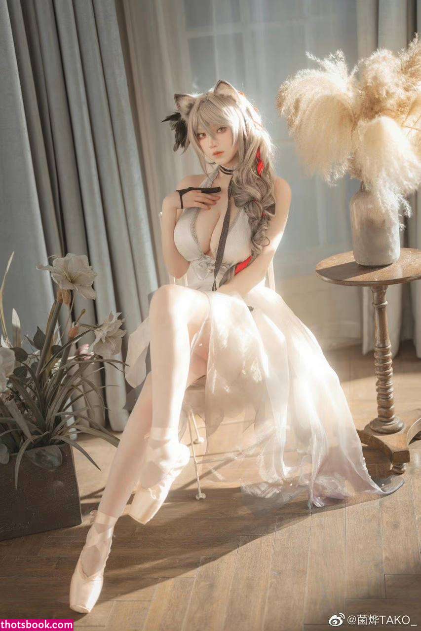 Takomayuyi Photo #148