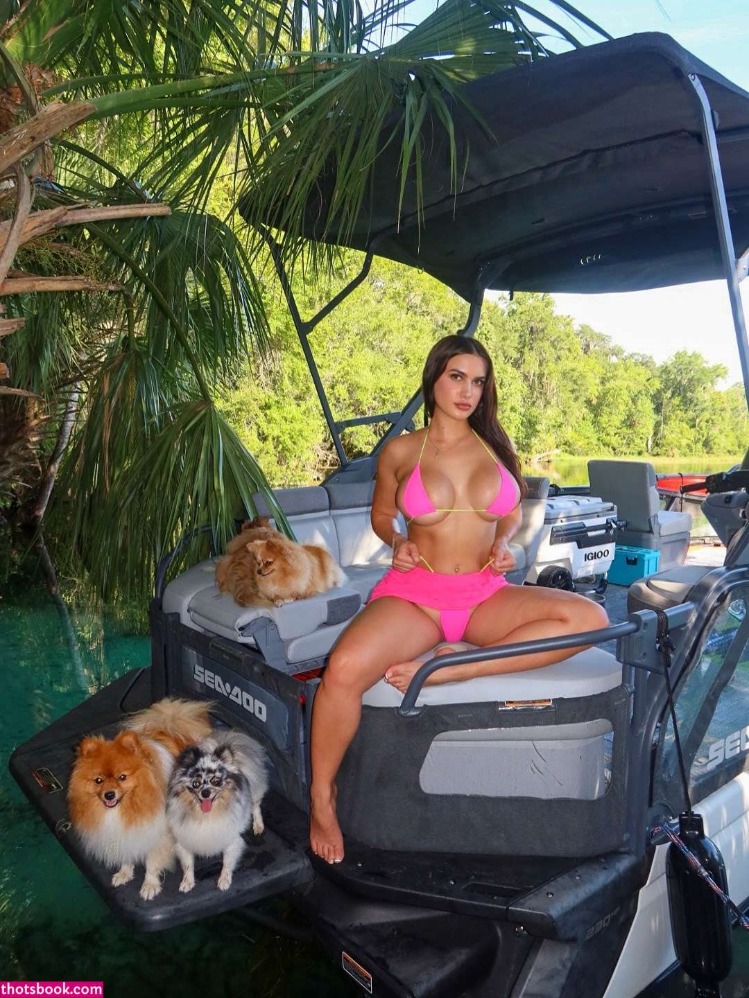 Allure Ana Photo #37