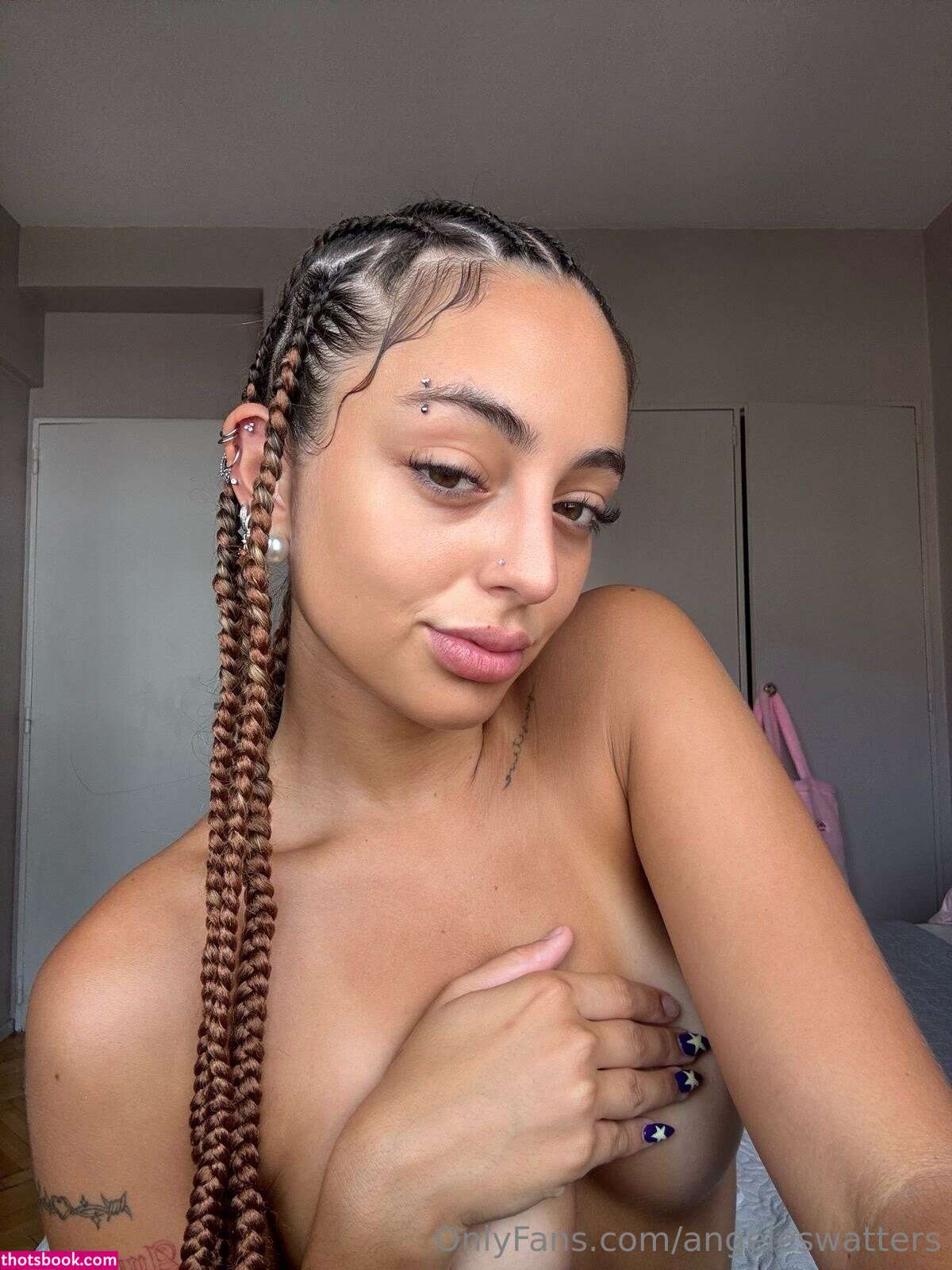 Angeles Watters Photo #196