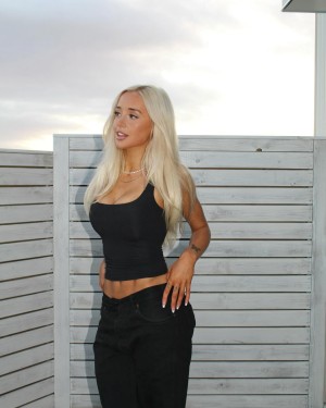 Brynhildurgunnlaugs Photo #10