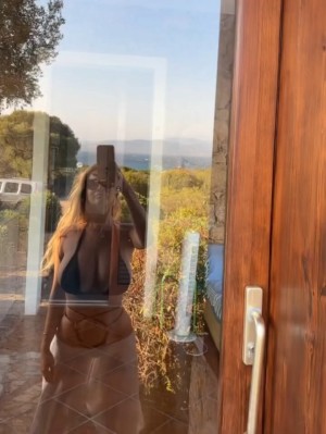 Maria Arreghini Photo #36