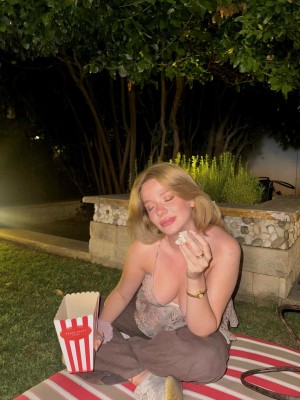 Oya Osmanagaoglu Photo #32