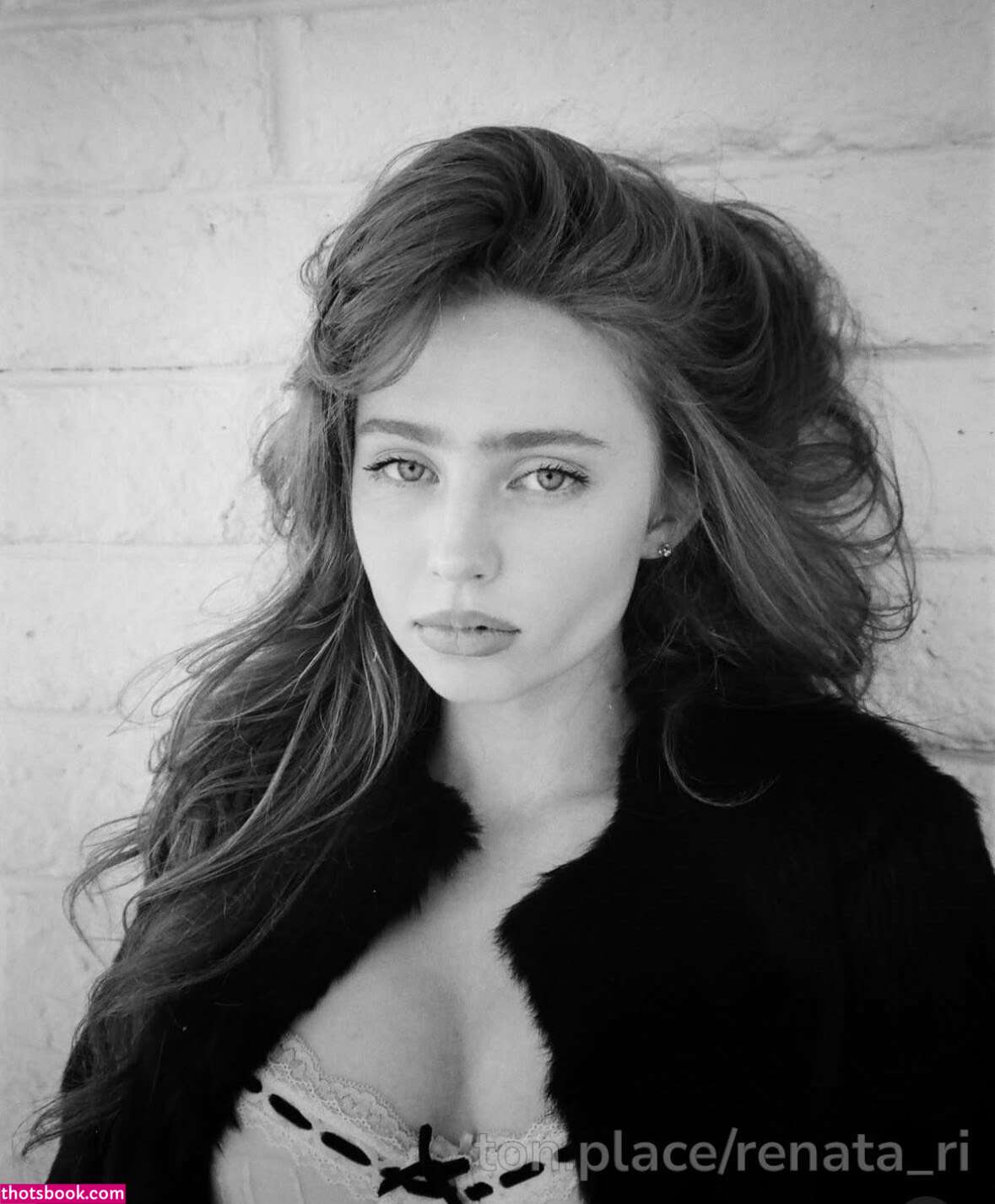 Renatarii Photo #137