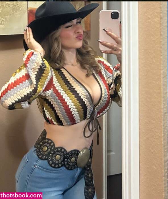 Simplyneidaa Photo #60