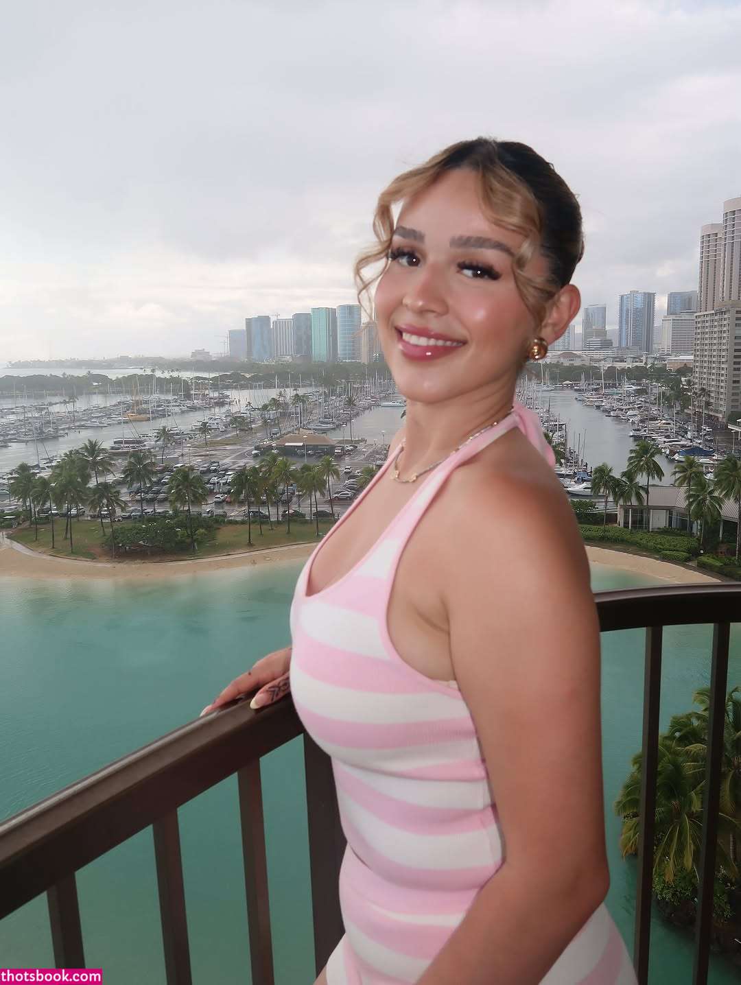 Simplyneidaa Photo #65