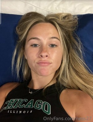 Vanessa Decesare Photo #15