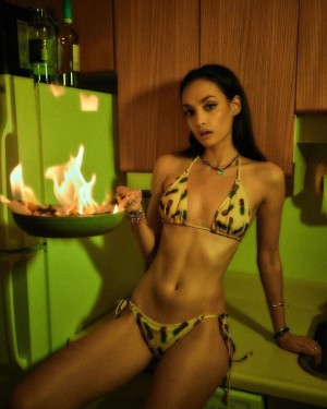Venus Vafa Photo #25