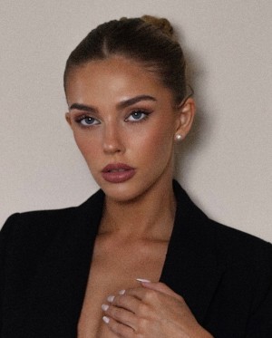 Alexa Breit Photo #190